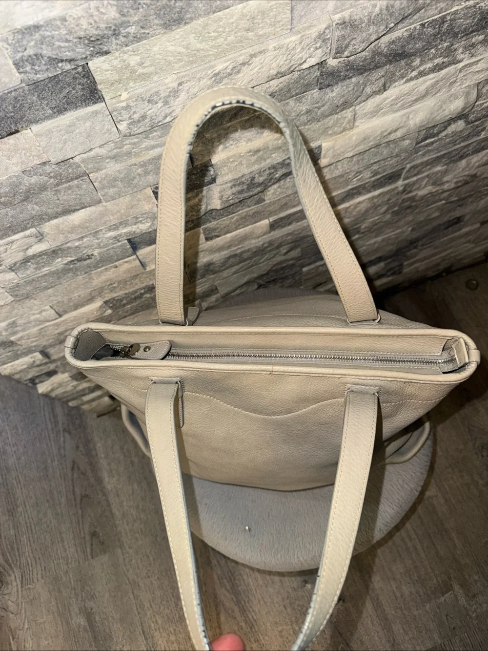 Classic Salvatore Ferragamo  Leather Tote Bag in Taupe beige